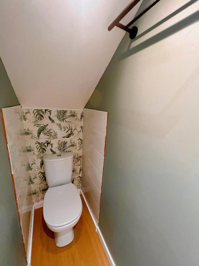 Appartement T2 Quartier Calme / Parking Gratuit Saint-Julien-les-Villas Eksteriør billede